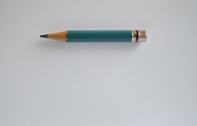 Graphite Pencil (B Grade)